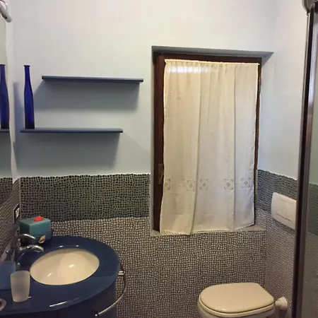 Case Vacanza L'ancora * סטינטינו
